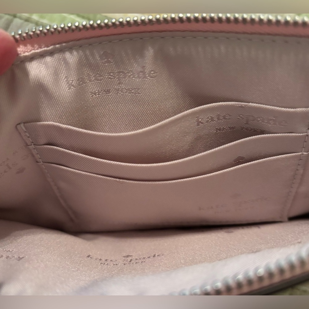 Kate spade pink medium Lucy L-zip wristlet - NWT - Picture 5 of 6